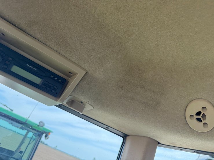 2007-john-deere-8230-image-64