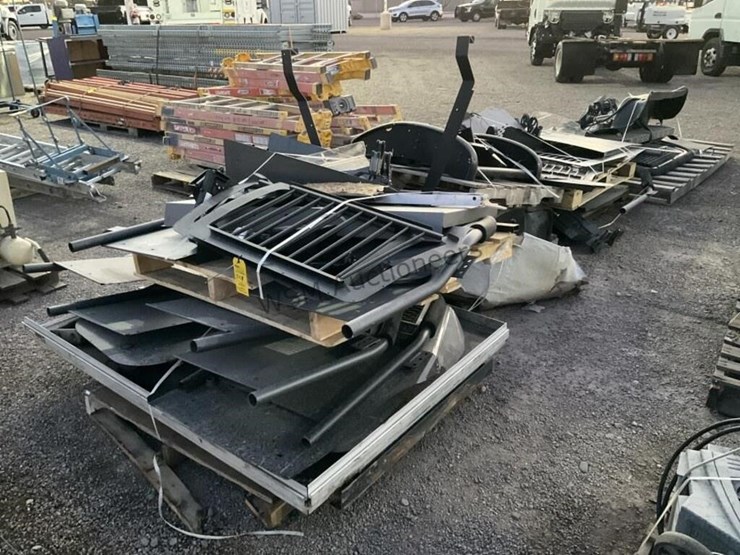 (4)-pallets-of-asst-patrol-vehicle-take-out-parts-image-2