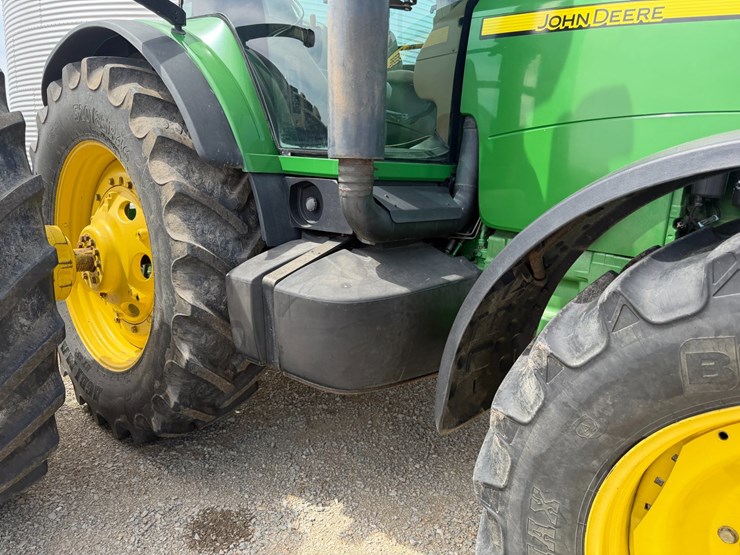 2007-john-deere-8330-image-37