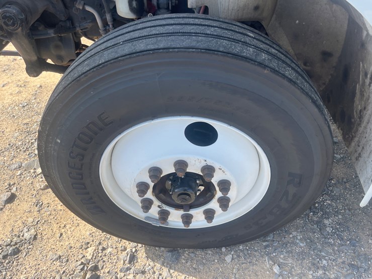 2019-international-mv607-image-12