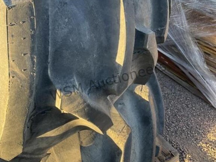 (2)-tractor-tires-w/-wheels-image-3