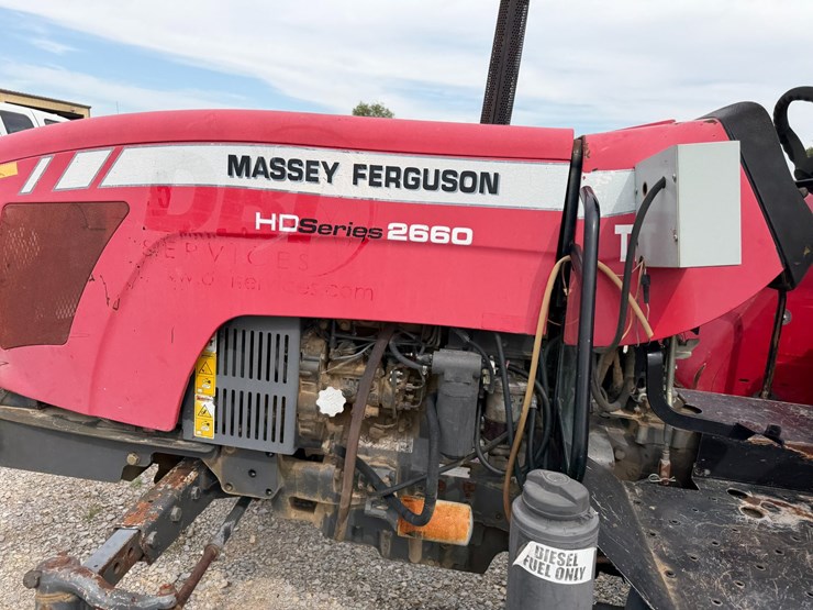 massey-ferguson-2260-image-24