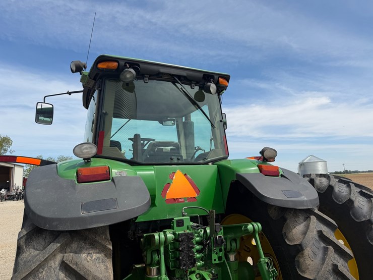 2007-john-deere-8330-image-23