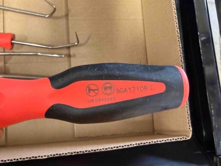 snap-on-hose-picks-image-5