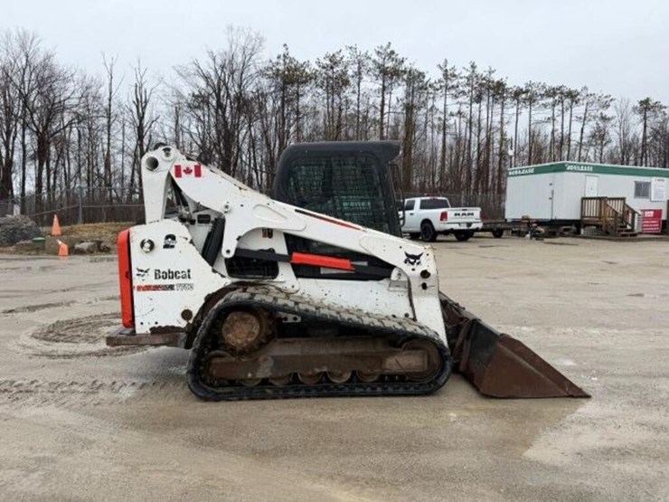 2016-bobcat-t750-image-3