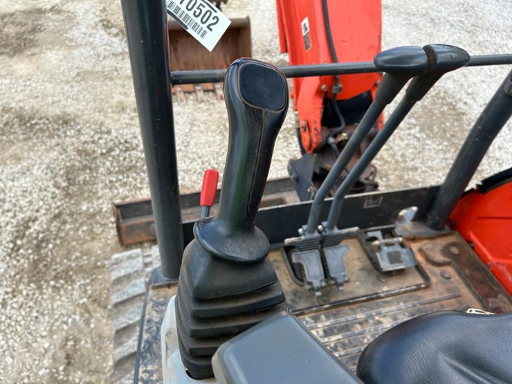 kubota-kx71-3s-image-23