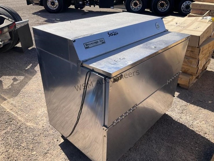 beverage-air-commercial-freezer-image-1