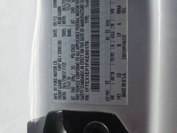 2015-ford-f150-xlt-image-17