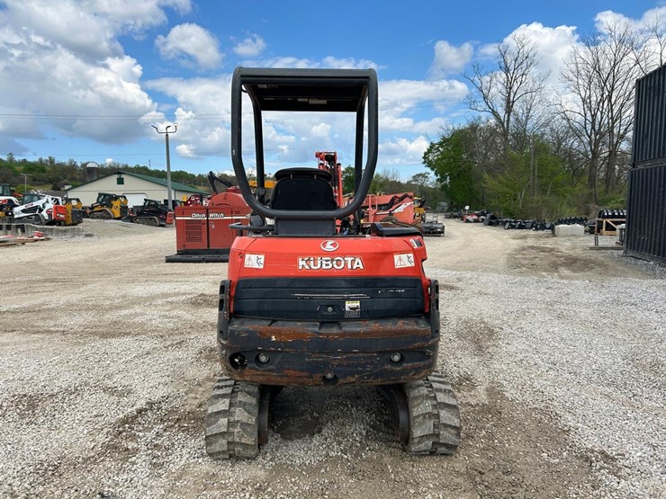 kubota-kx71-3s-image-3