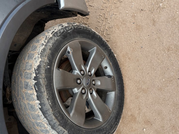 2015-ford-f150-image-8