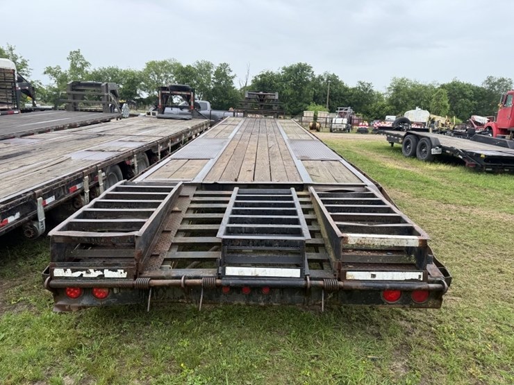 40ft-gooseneck-trailer-image-5