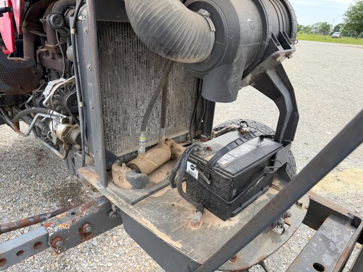 massey-ferguson-2260-image-42