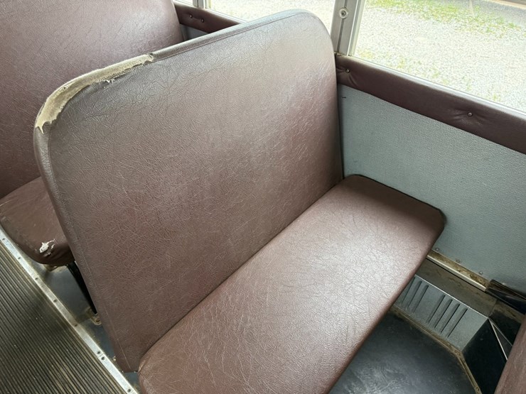 2000-international-3800-image-76