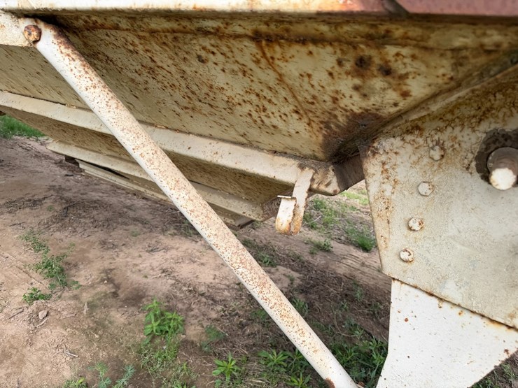 #46889-•-1981-40'-hawkeye-eagle-e4000-t/a-steel-hopper-bottom-trailer-vin:-1bjsh4027b1001115-image-40