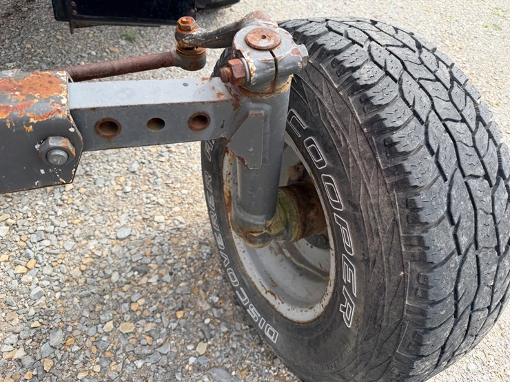 massey-ferguson-2260-image-13