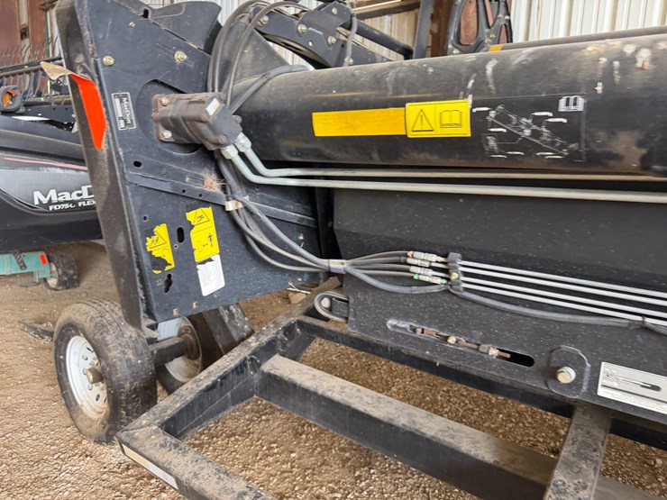 2013-mac-don-fd75-image-22