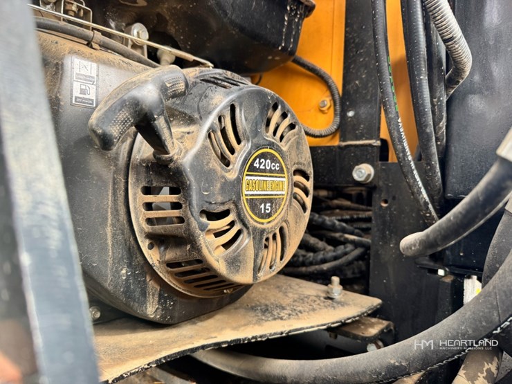 2023-diggit-em15-mini-excavator-image-14