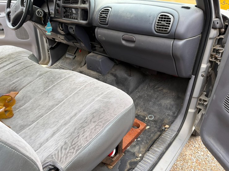 1999-dodge-ram-1500-image-55