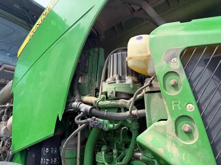 2013-john-deere-8335r-image-59