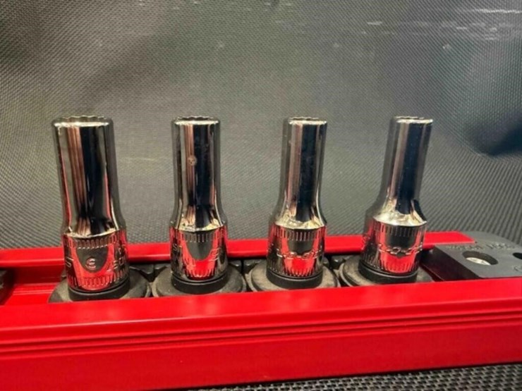 snap-on-12-sockets-image-4