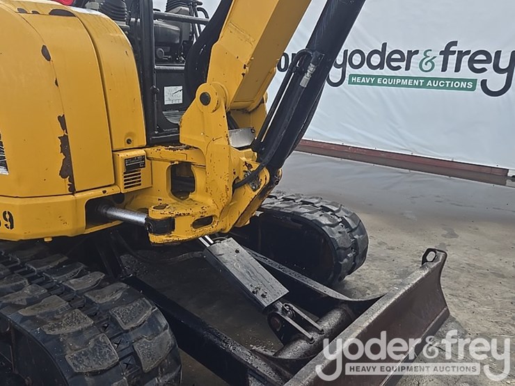 2016-caterpillar-305e2-cr-image-39