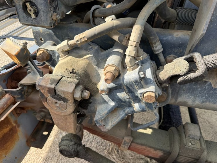 1995-ford-lt9000-image-53