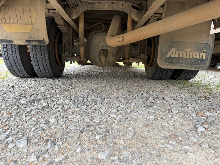 2000-international-3800-image-16