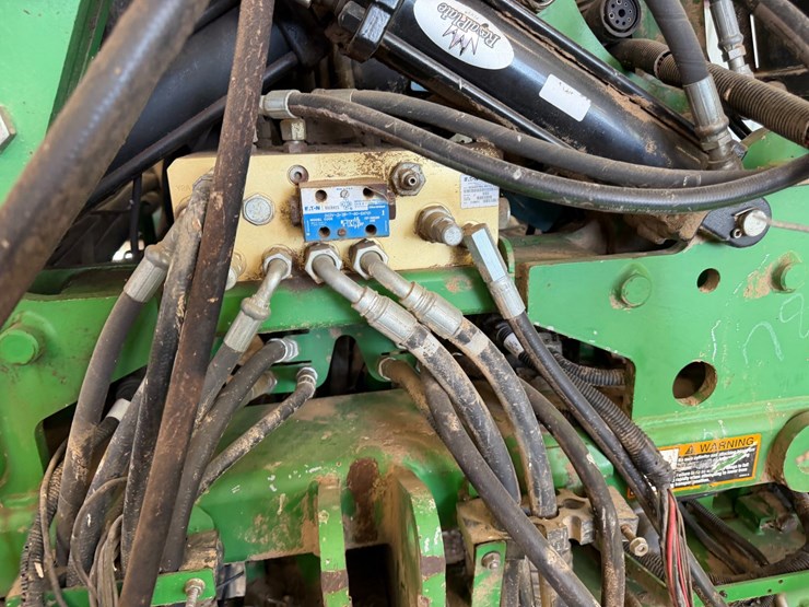 john-deere-1720-image-69