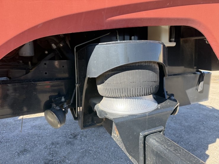 2015-new-holland-speedrower-260-image-23