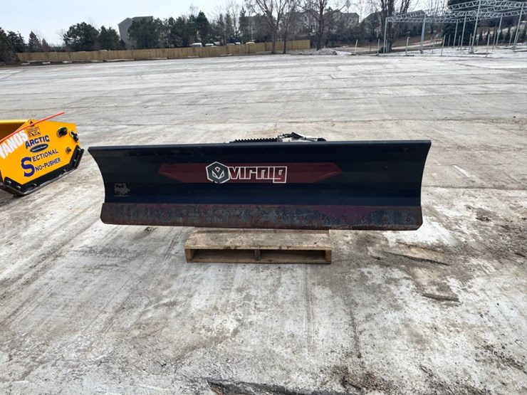 virning-96"-snow-plow-image-2