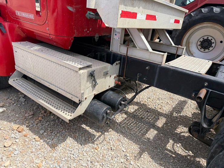 2007-international-9200i-image-23