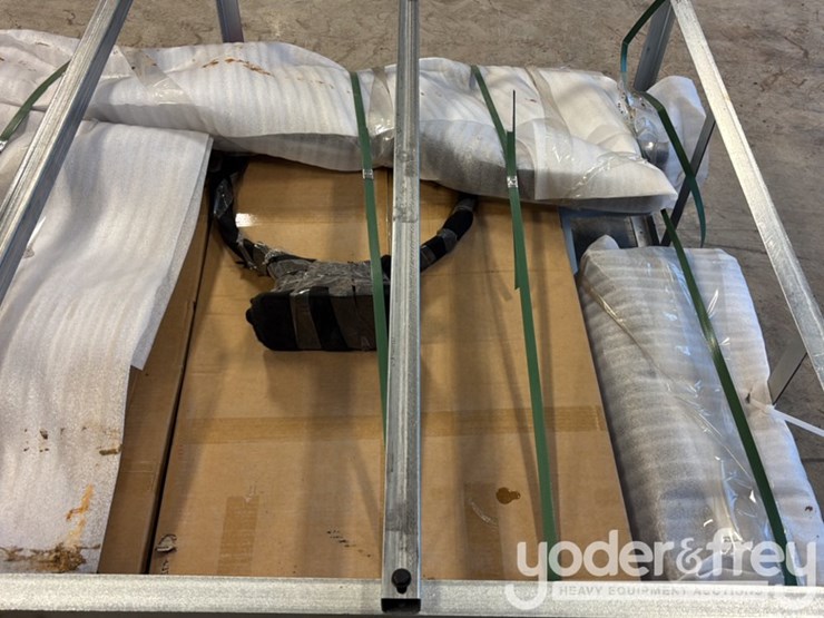 unused-basketball-court-image-8