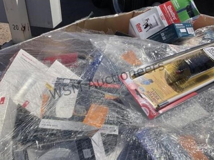 large-box-of-asst-household-items-image-4