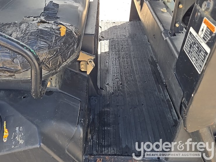 2017-kubota-rtv-x1140-image-48