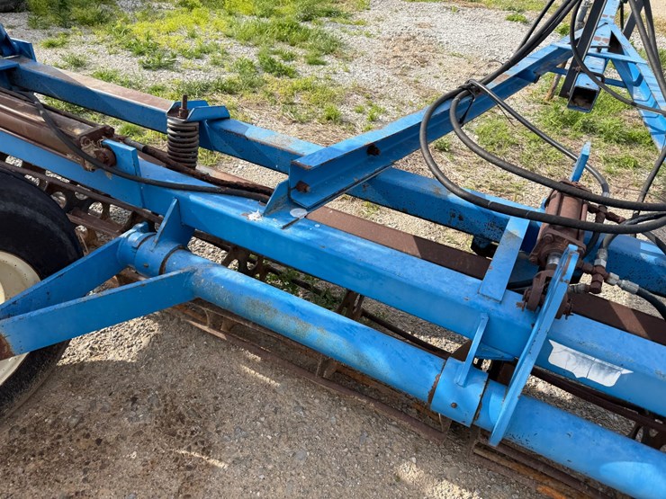 #46898-•-dmi-30'-crumbler-image-15