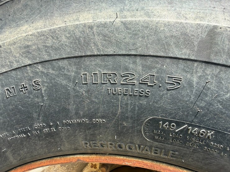 1995-ford-lt9000-image-6