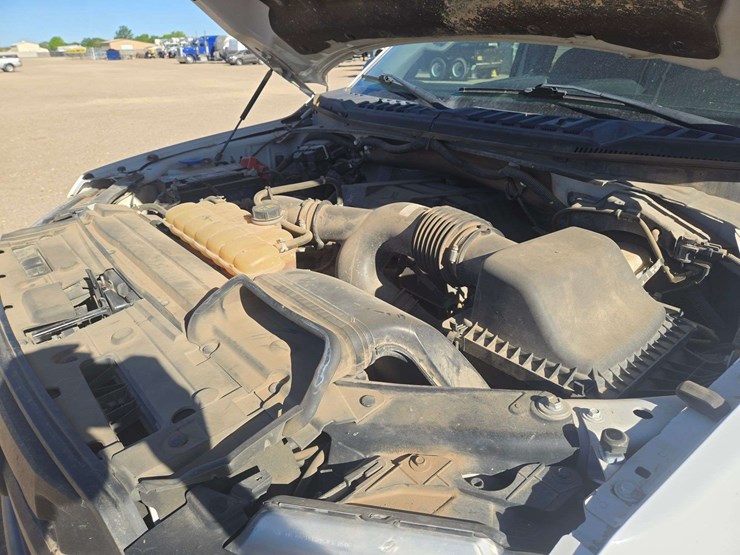 2015-ford-f150-xlt-image-18