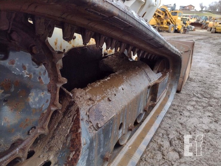 2017-bobcat-t590-image-30