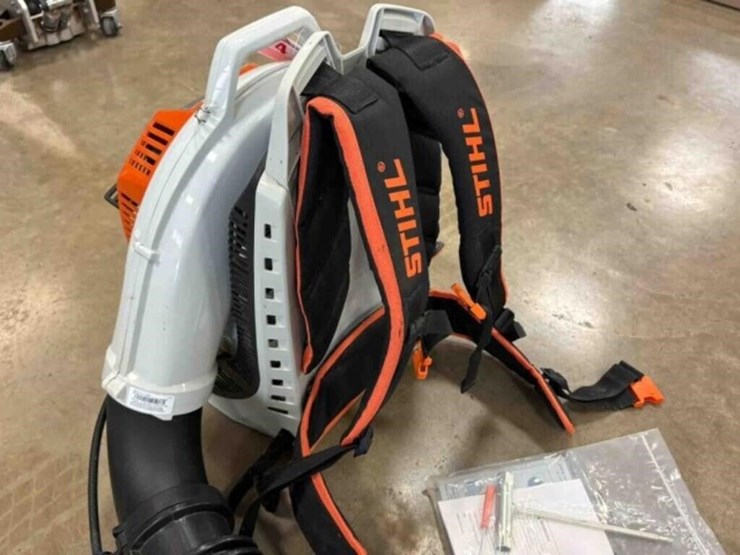 stihl-magnum-backpack-leafblower-br800c-image-3