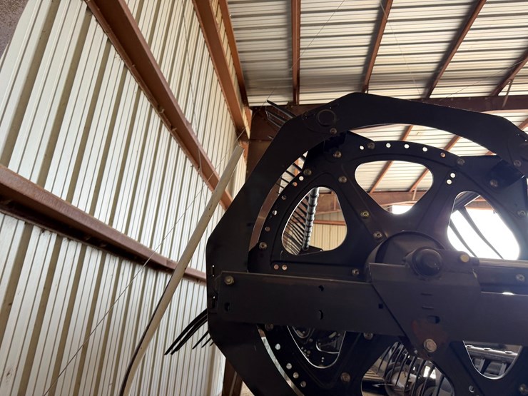 2013-mac-don-fd75-image-30