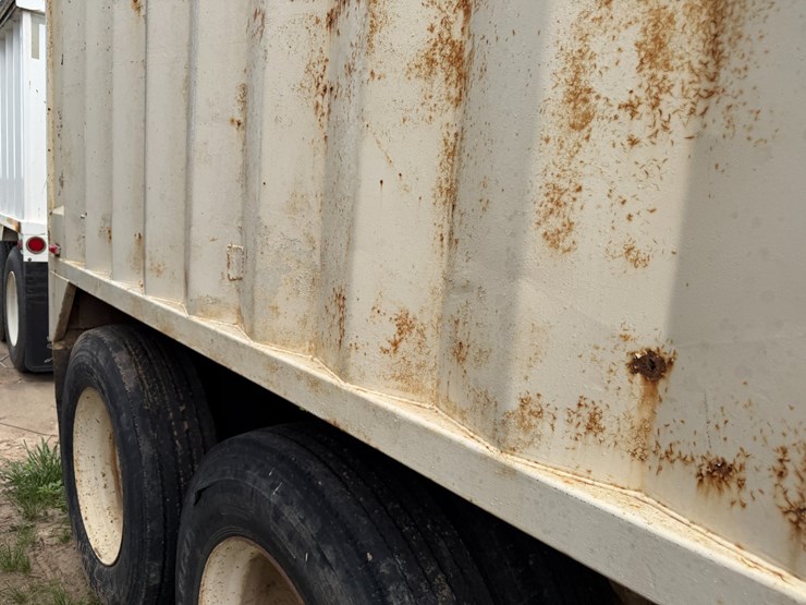 #46889-•-1981-40'-hawkeye-eagle-e4000-t/a-steel-hopper-bottom-trailer-vin:-1bjsh4027b1001115-image-69