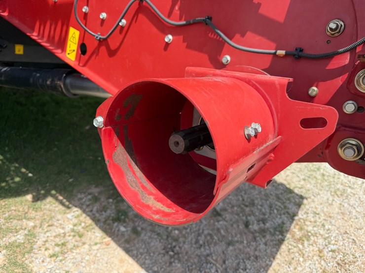 2016-case-ih-8240-image-63