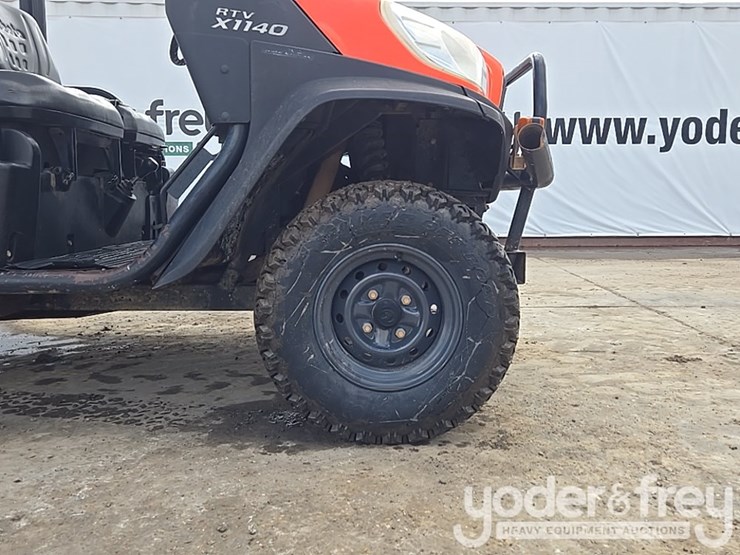 2017-kubota-rtv-x1140-image-17