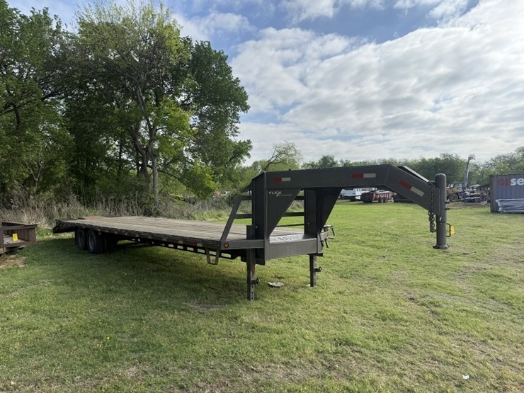 2013-diamond-c-image-3