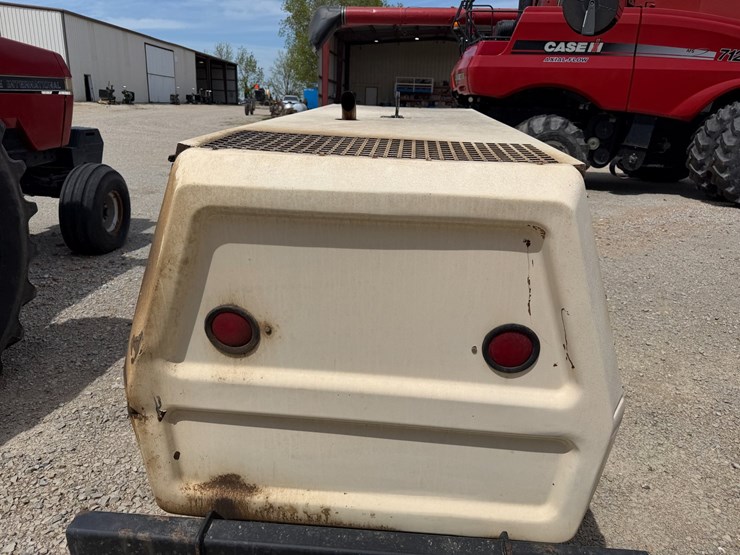 #46876-•-ingersoll-rand-mobile-air-compressor-image-13