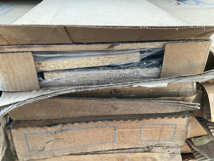 pallet-of-cap-a-tread-stair-renewal-flooring-&-image-6