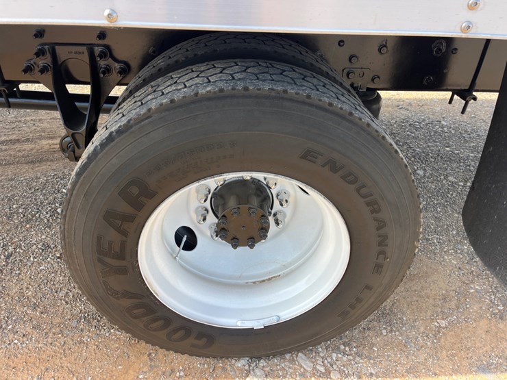 2020-international-mv607-image-13