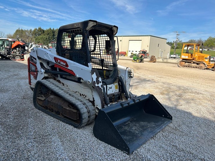 2021-bobcat-t550-image-6