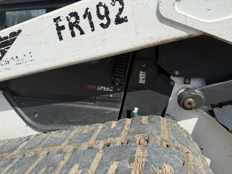 2023-bobcat-t76-image-10