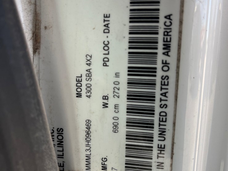 2018-international-durastar-4300-image-19